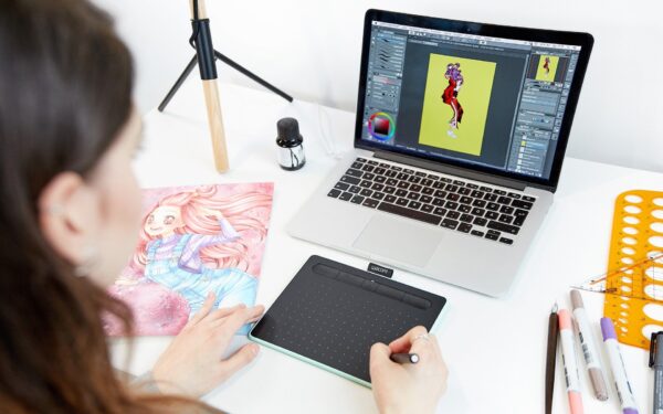 Wacom Intuos M Bluetooth Pistachio(CTL-6100WLE-N) - Image 6