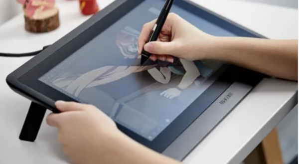 Wacom Cintiq 16 (DTK1660K0B ) - Image 2